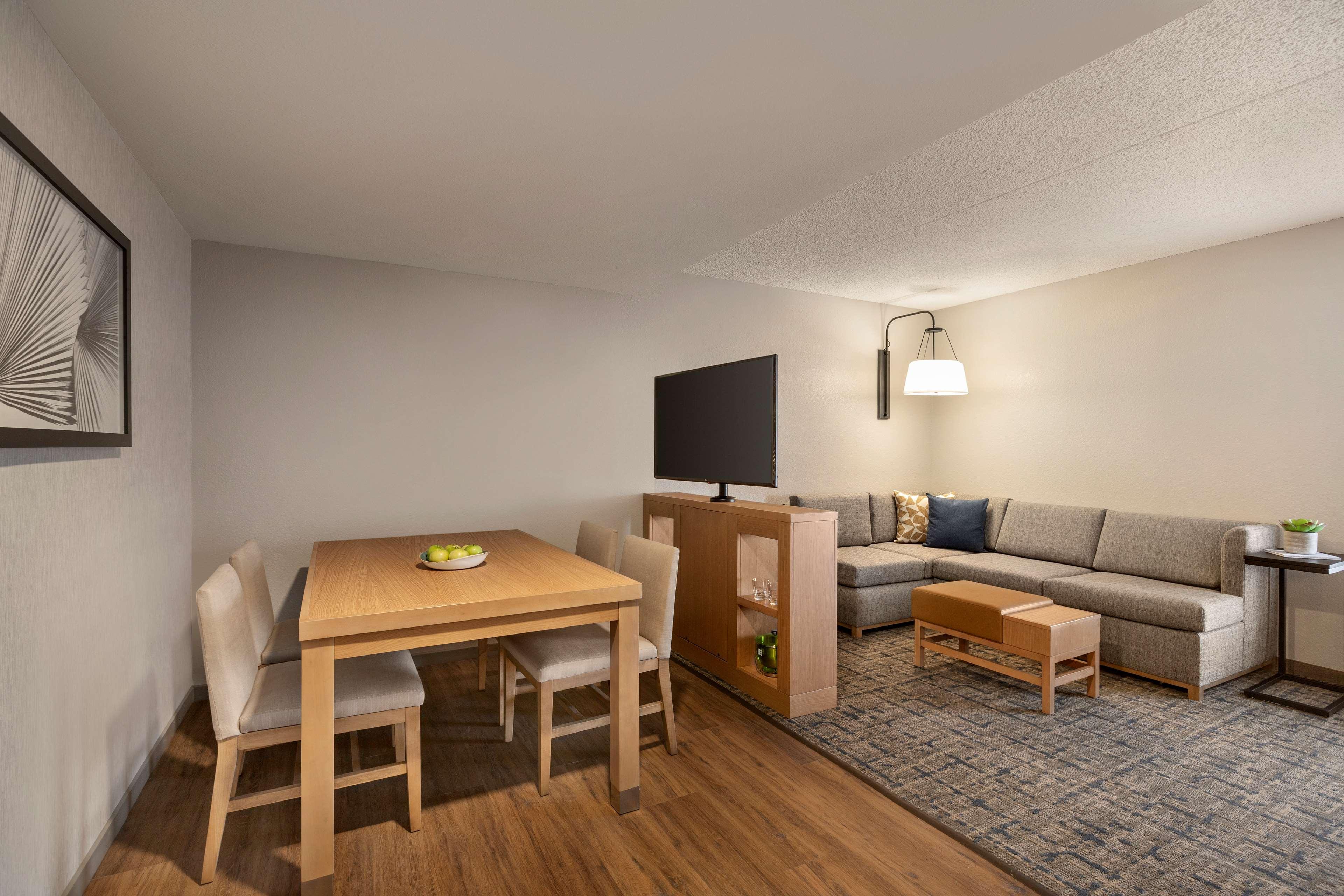 Hyatt Place Tucson Central Extérieur photo
