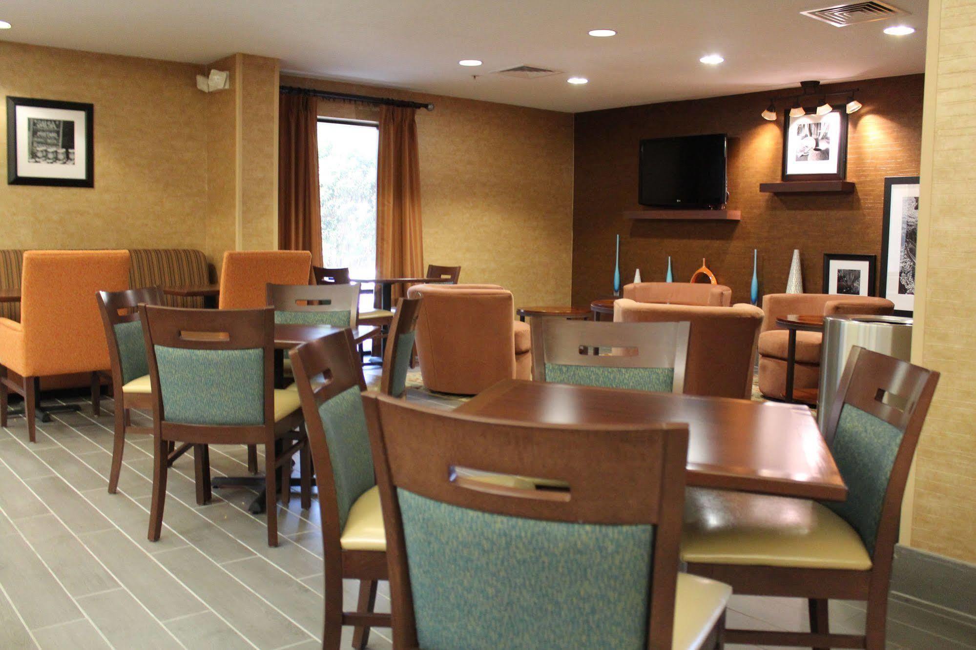 Hyatt Place Tucson Central Extérieur photo